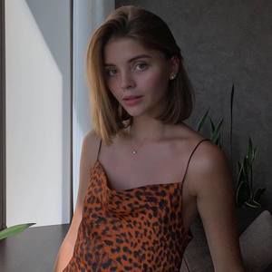 Meet your Posher, Dasha